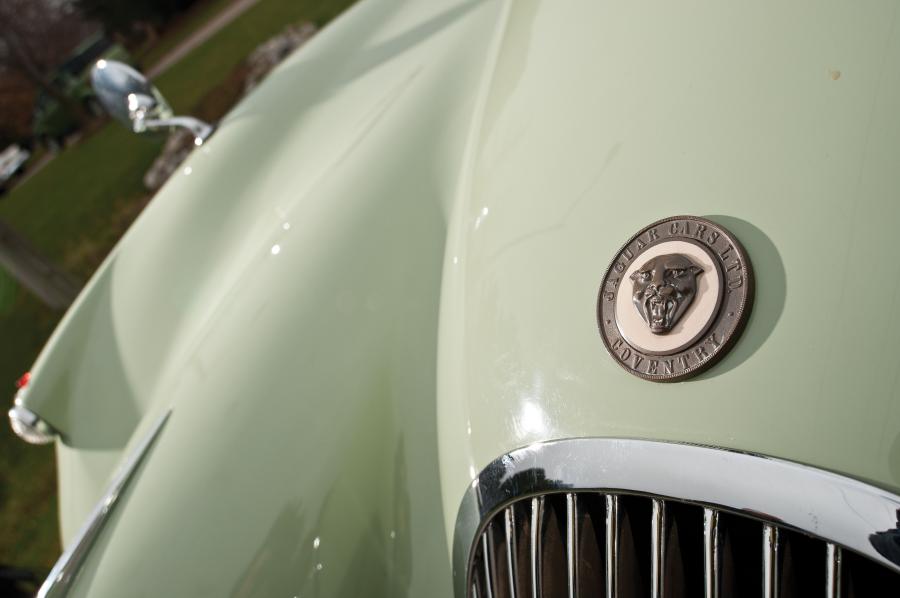  Jaguar XK120 Drophead Coupe 1954 года  (фото 10 из 27)